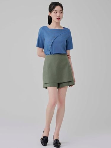 Tencel Cotton Wrap A-line Shorts [Khaki] - HYEYEONG KIM - Modalova