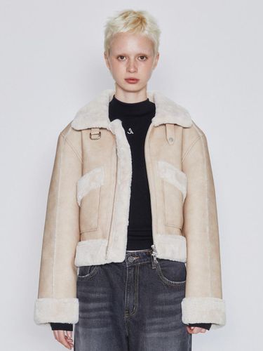 Vegan Leather Fur Lined Mustang Jacket [Beige] - AFTERHOURS - Modalova