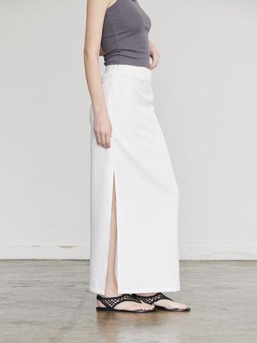 Shirring Side Slit Maxi Skirt [White] - AFTERHOURS - Modalova