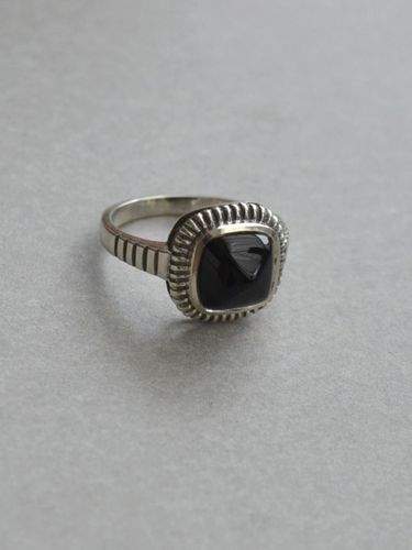 Black Onyx Sterling Silver Ring - martha in the garret - Modalova