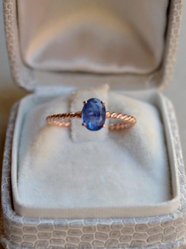 Natural Kyanite Rose Gold Ring - martha in the garret - Modalova