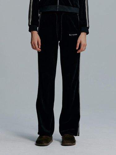 Velvet Straight Fit Tape Stripe Track Pants [Black] - iba nenets - Modalova