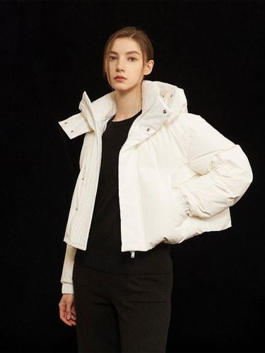 Cropped Lightweight Down Puffer Jacket [Beige] - Mare di mari - Modalova