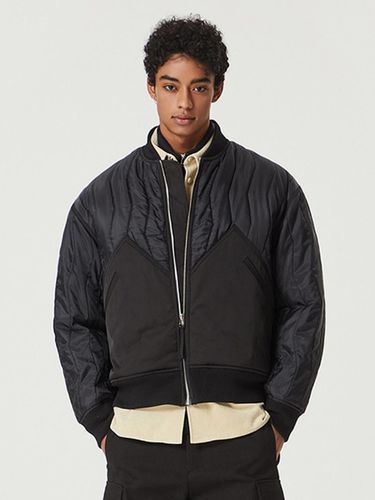 Quilted Ripstop Nylon Bomber Jacket (NADW0-MHH200_450) - comgen - Modalova