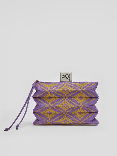 Pleated Lightweight Recycled Pattern Pouch [Mauve] - JOSEPH & STACEY - Modalova