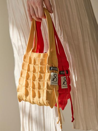 Pleated Knit Compact Bag [Yellow] - JOSEPH & STACEY - Modalova