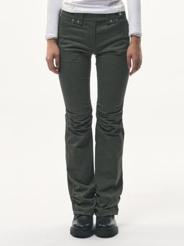 Shirring Bootcut Low Rise Pants [Khaki] - fortheweather - Modalova