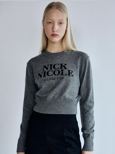 Cashmere Crop Logo Jacquard Knit [Gray] - NICK&NICOLE - Modalova