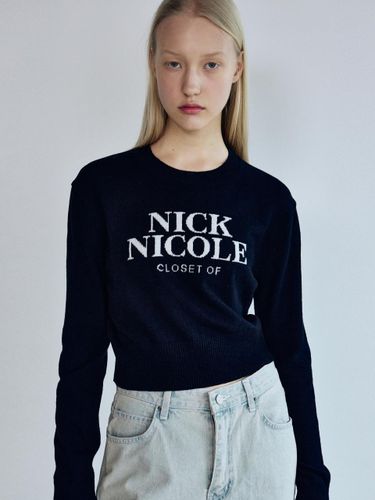 Cashmere Logo Jacquard Crop Knit [Navy] - NICK&NICOLE - Modalova