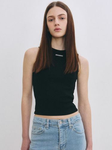 Minimal Sleeveless Korean Top [Black] - NICK&NICOLE - Modalova