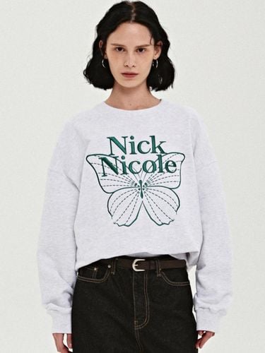 Volume Butterfly Embossed Sweatshirt [Green] - NICK&NICOLE - Modalova