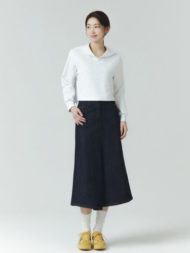 Denim Pleated A-line Long Skirt [NAVY] (ITO2DSK730) - itMICHAA - Modalova