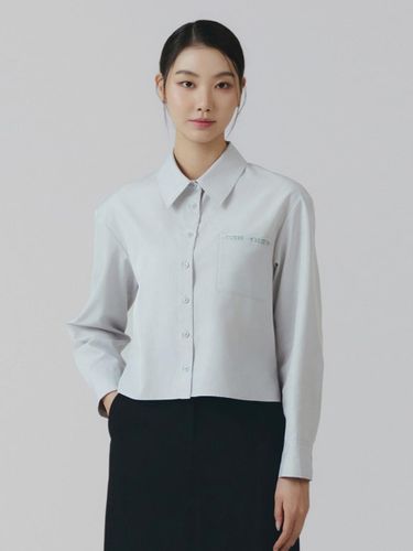 Stripe Slim Fit Crop Blouse (ITO2WBL780) - IT MICHAA - Modalova