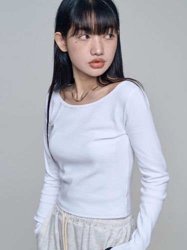 Boat Neck Cotton Long Sleeve T-shirt [Beige] - chicks - Modalova