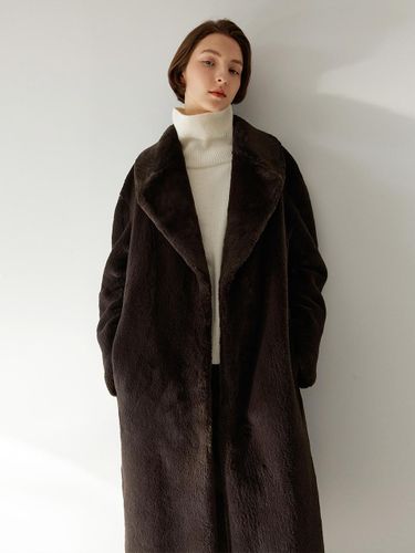 Eco Fur Collar Oversized Long Coat - MOHAN - Modalova