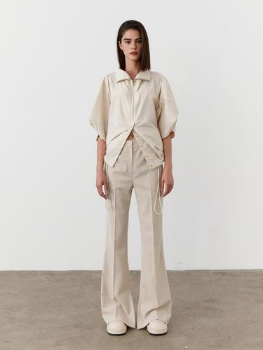 Contrast Stitch Flared Trousers - MOHAN - Modalova