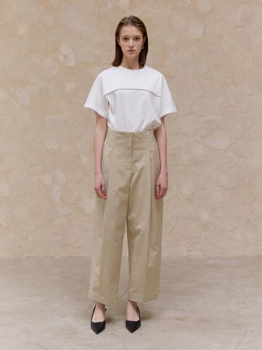 Cotton Viscose Barrel Leg Pleated Chino Pants - MOHAN - Modalova