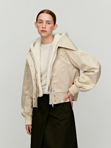 Fur Layer Detachable Bomber Jacket - MOHAN - Modalova