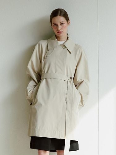 Collar Voluminous Sleeve Belted Half Trench Coat - MOHAN - Modalova