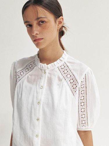 Cotton Blend Lace Puff Sleeve Blouse - MOHAN - Modalova