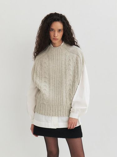 Baby Soft Wool Cable Knit Turtleneck Vest - MOHAN - Modalova