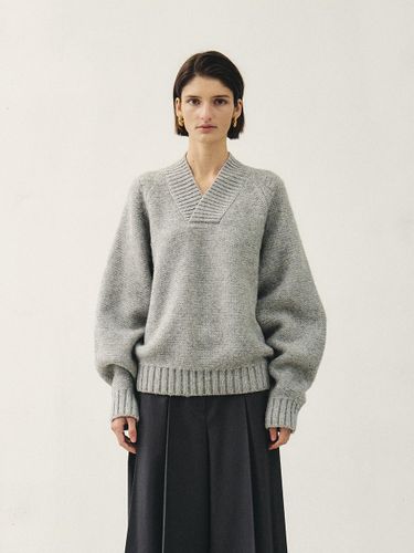 Fur V-Neck Oversized Alpaca Blend Top - MOHAN - Modalova