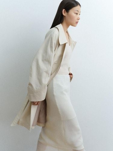 Cotton Hidden Button Half Length Trench Coat [CREAM/] - MOHAN - Modalova