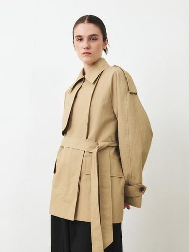 Classic Half Cotton-Nylon Structural Trench Coat [Beige/Black] - MOHAN - Modalova