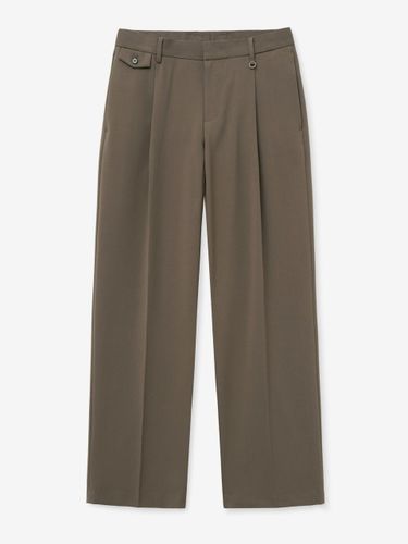 Single-Pleated Wide-Leg TR Slacks [Dusty Beige] (TNPA5E101I3) - TNGT - Modalova