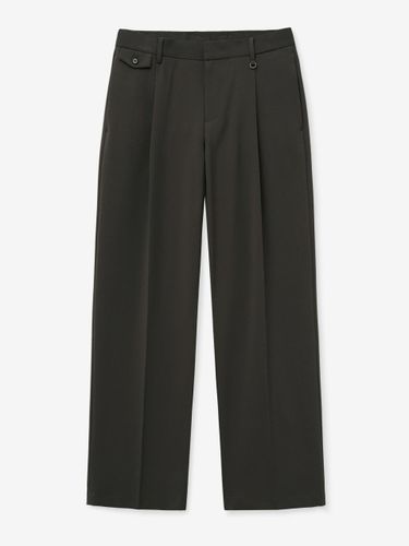 Single-Pleated Wide-Leg High Rise Slacks [Brown] (TNPA5E101W2) - TNGT - Modalova