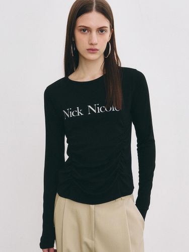 Pintuck Shirring Elegant Top [Black] - NICK&NICOLE - Modalova