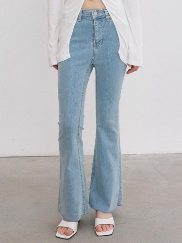 Slim Bootcut High Density Denim Jeans [Light Blue] - NICK&NICOLE - Modalova