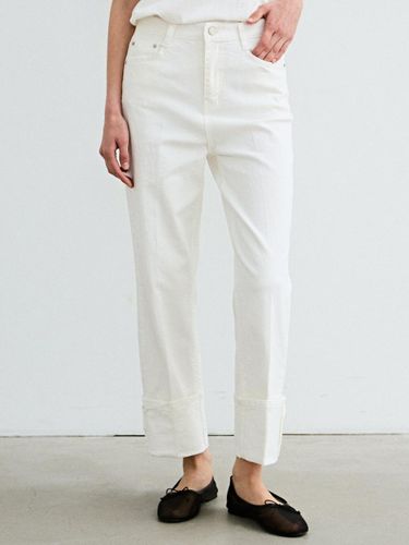 Roll-up High-waisted Straight Denim Pants [Beige] - NICK&NICOLE - Modalova