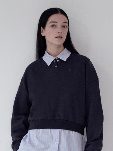 Plain Button Semi-Cropped Sweatshirt [Dark Navy] - KIRSH - Modalova