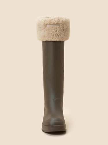 Polar Fleece Wool Fur Boot Socks [] (DSAAW24752BEE) - SUECOMMA BONNIE - Modalova