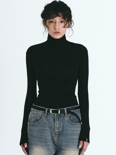 Nicole Label Minimalist Turtleneck Top [] - NICK&NICOLE - Modalova