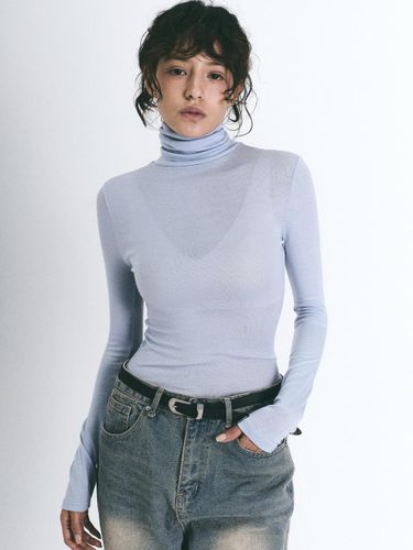 Premium Slim-line Turtleneck Top [Sky Blue] - NICK&NICOLE - Modalova