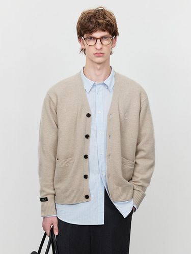 Unisex Essential Semi-Overfit V-neck Cardigan [Beige] (UDSW5A102I2) - Dunst for MEN - Modalova