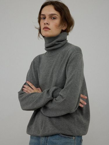 Semi-Overfit Turtleneck Ribbed Knit [Deep Grey] - L’EAU - Modalova