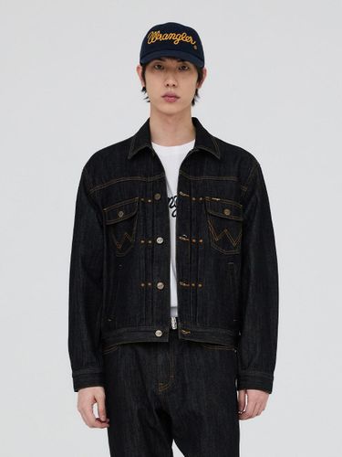 Standard Slim Fit Western Denim Jacket [Black] - Wrangler - Modalova