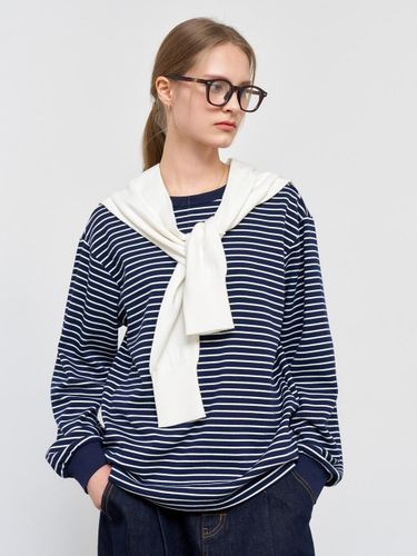 Basic Stripe Long Sleeve Cotton T-shirt [NAVY] (SBE1U01005) - GENERAL IDEA - Modalova