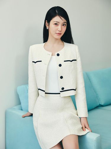 Line Block Pleated Tweed Mini Skirt _ITP3WSK230 (2COLOR) - IT MICHAA - Modalova