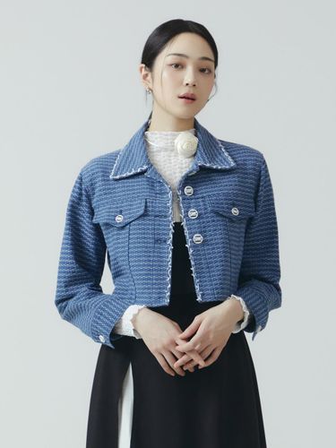 Button Point Three-Dimensional Texture Denim Jacket (ITO3DJK200) [BLUE] - itMICHAA - Modalova