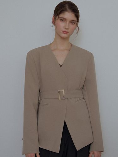 V-neck Collarless Belt Jacket [beige] - DEHEVE - Modalova