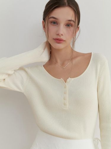 Long Sleeve Button Ribbed Knit [Beige] - RE_L - Modalova