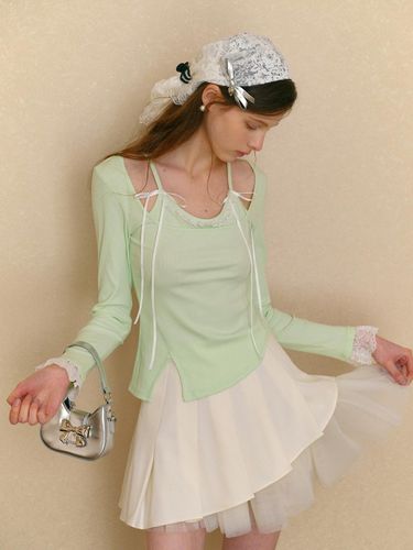 Asymmetrical Lace Long Sleeve Blouse [Green] - Cest Moidew - Modalova