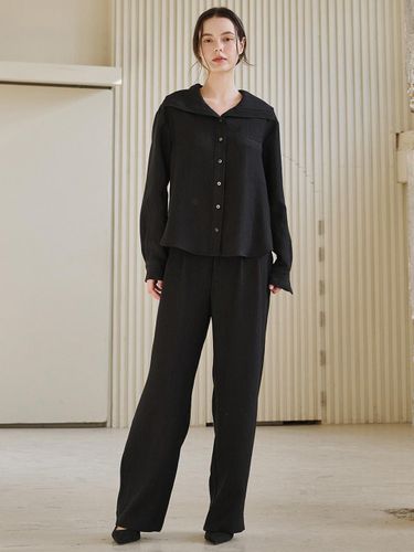 Sailor Collar Semi-Overfit Wrinkle Blouse [Black] - Nouve - Modalova