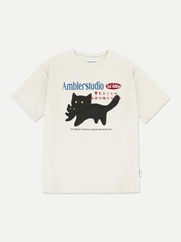 Cat Print V-neck Oversized T-shirt [Ivory] (AS1206) - AMBLER - Modalova