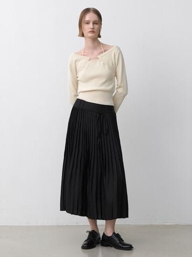 Claire Pleated Textured Long Skirt (SK-5000) - Atelier Nain - Modalova