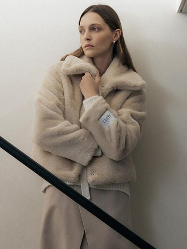 High-neck fur jacket_CREAM - ARTID - Modalova